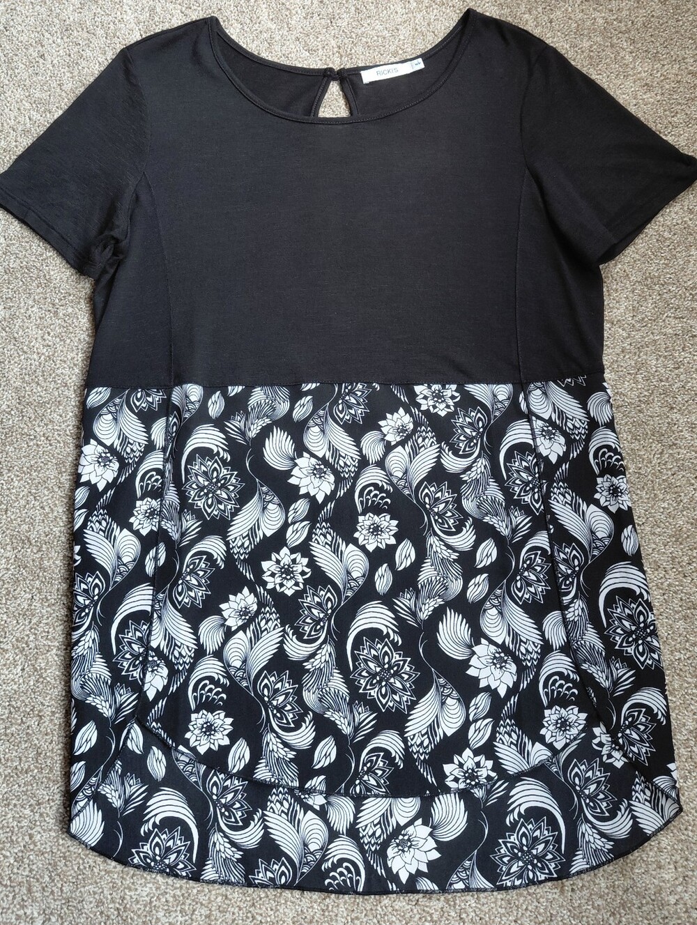 Ricki's Floral Print Short Sleeve Top